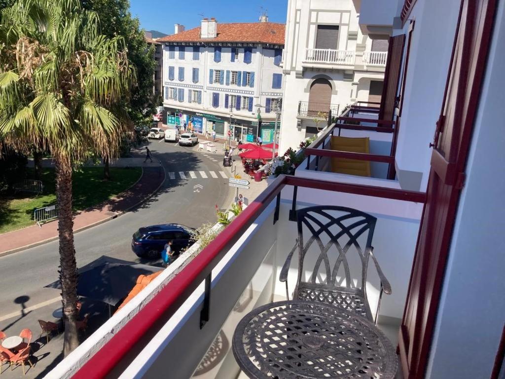 Superbe Appartement T3 Au Centre Plage .Parking Андай Экстерьер фото